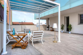 Spacious apartment with 90sqm terrace - Solari